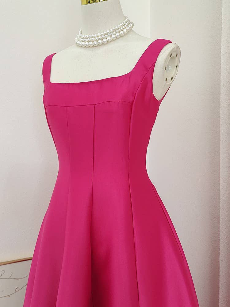 Robe évasée sans manches